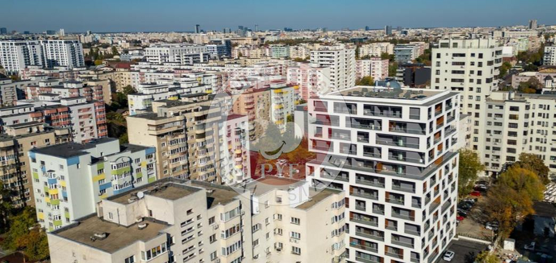 Prosper Mall |  4 camere | Duplex | 200mp | B11950